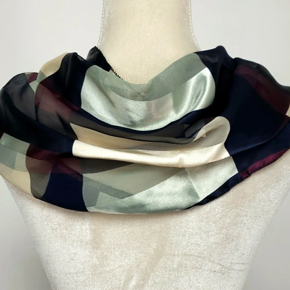 SCARF Neck Wrap Plaid Silk Feel Pre-Tied Plaid Purple Navy Grey EUC